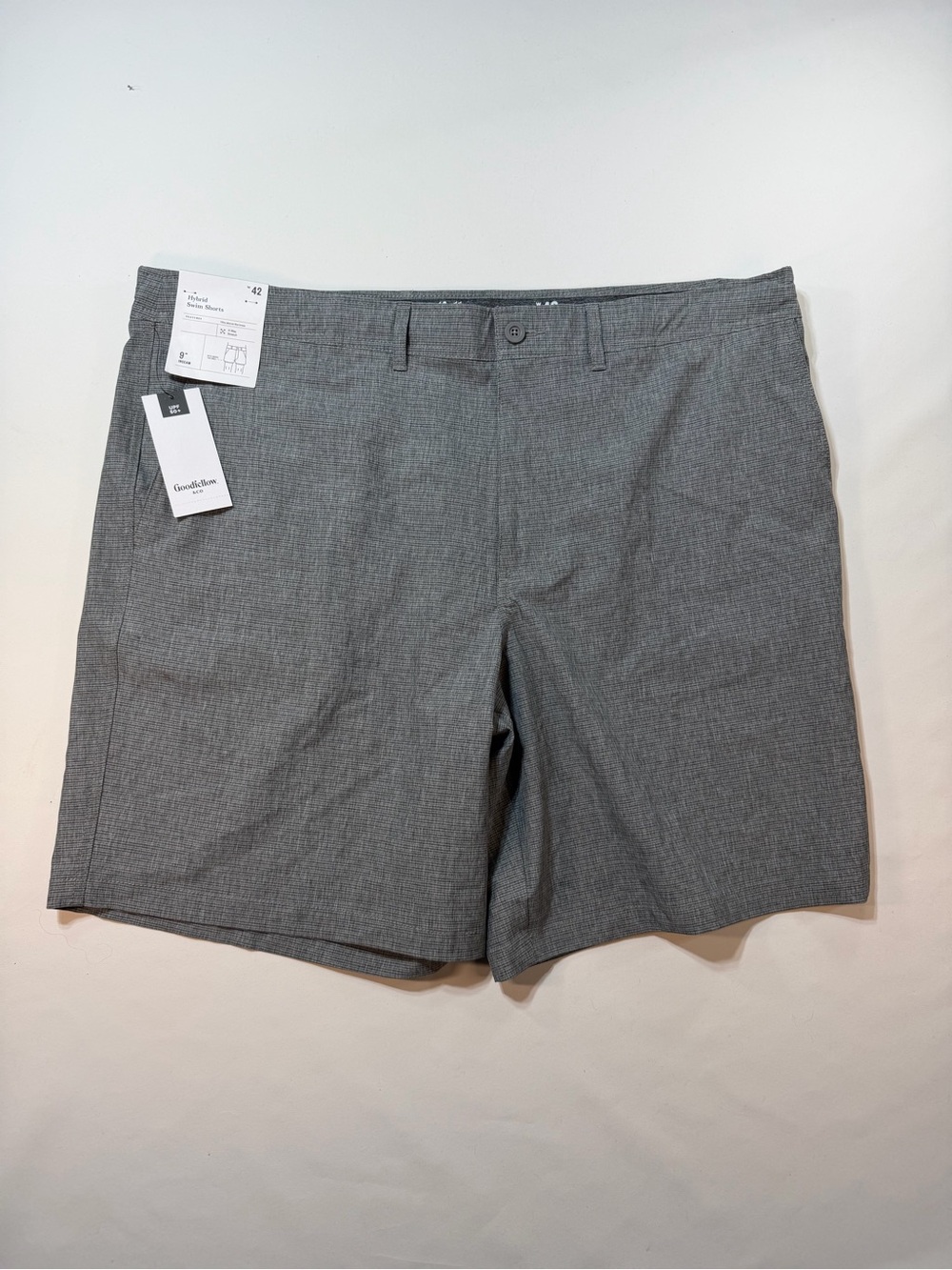 Goodfellow & Co Men’s 42 Hybrid Swim Shorts Gray Plaid 9” Inseam NWT